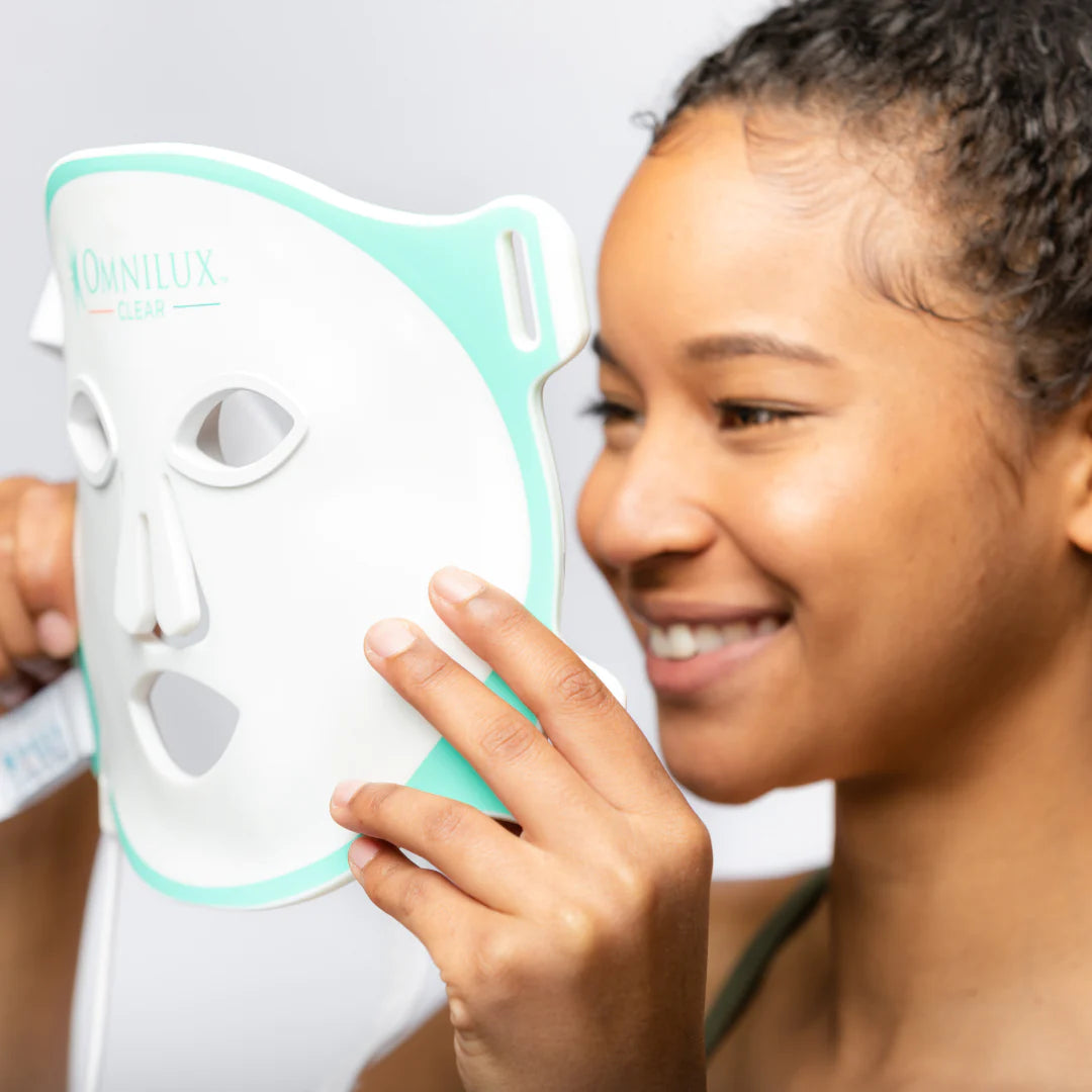 Omnilux Contour Clear LED Face Mask + Bonus Ampoules